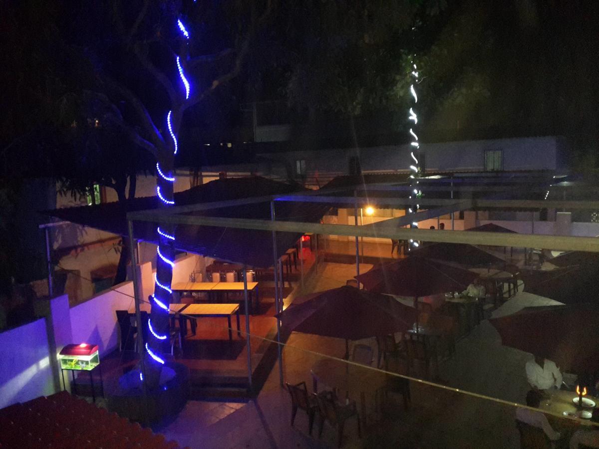 Hotel Veer Residency Panvel Exterior foto